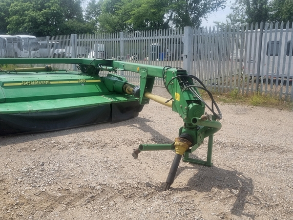 Chris Atkin & Son Ltd - John Deere 1365